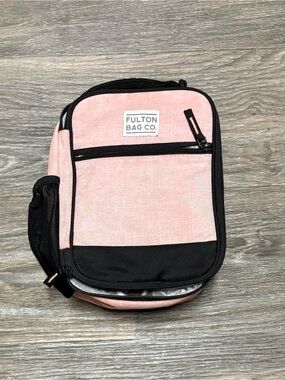 Pink and Black Fulton pink & black lunchbox